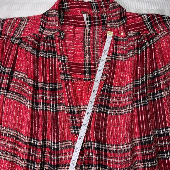 Free People Red/Blk and Gold Sequined Pullover Blouse Sz Small - Picture 7 of 14